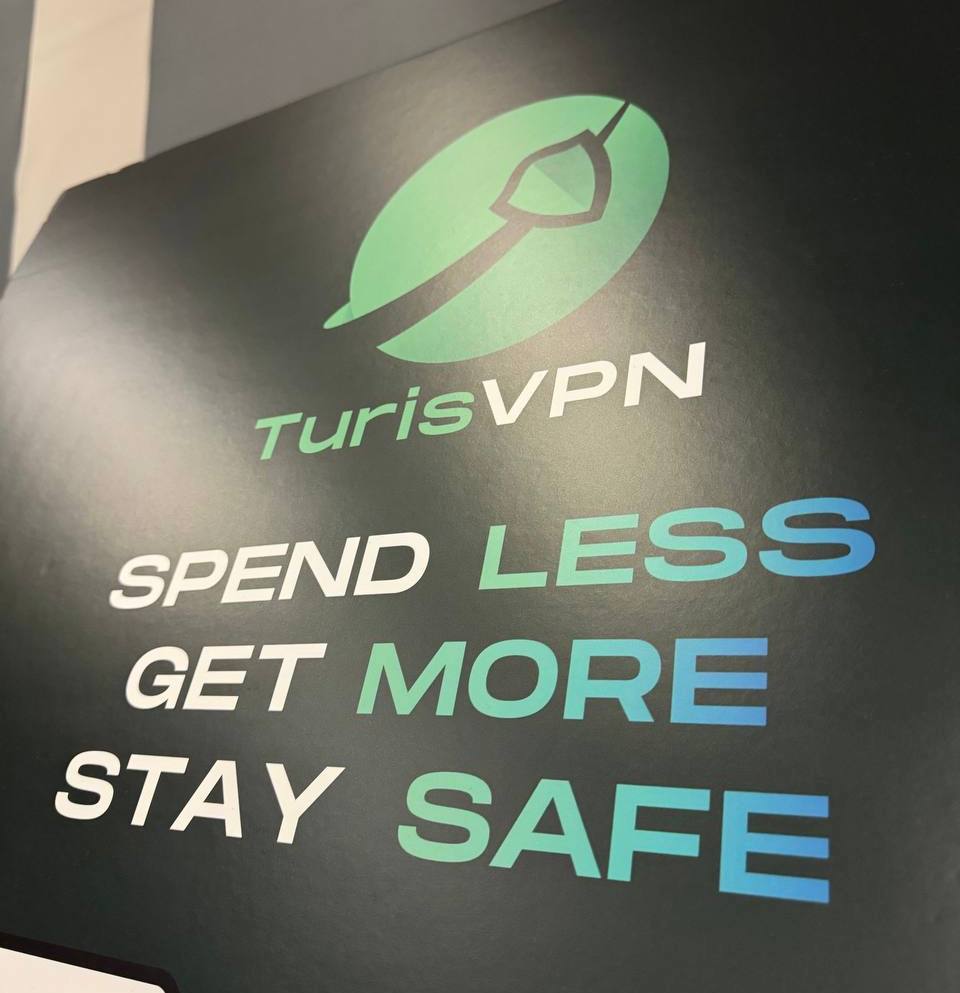 Celebrating Movement, Youth, and Art in East Side Session thumbnail